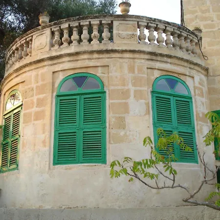 Petrus Court Apartment
